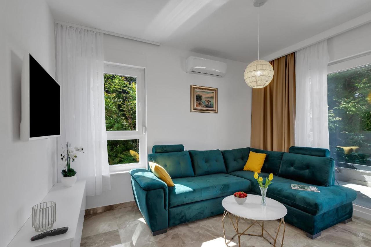 Apartment M&l *